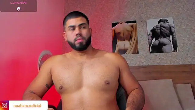 noah_crux live sex cam