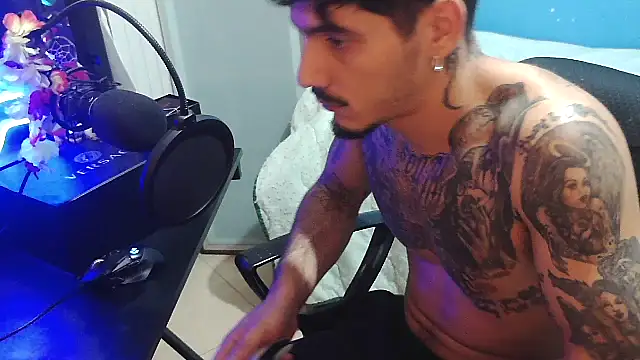 Badboyi1997 live sex cam