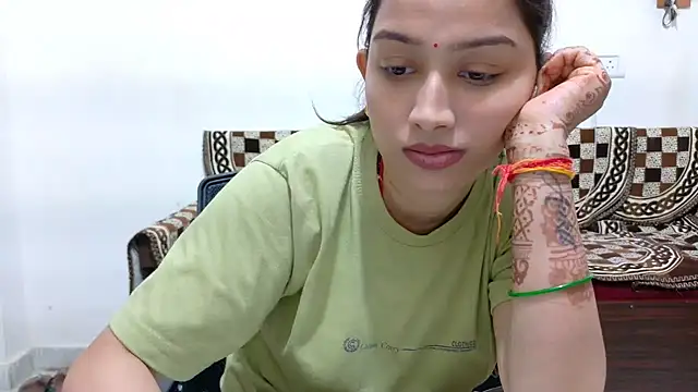 Aleena_Rai live sex cam