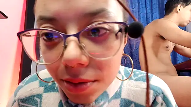 sophieandmarkls live sex cam