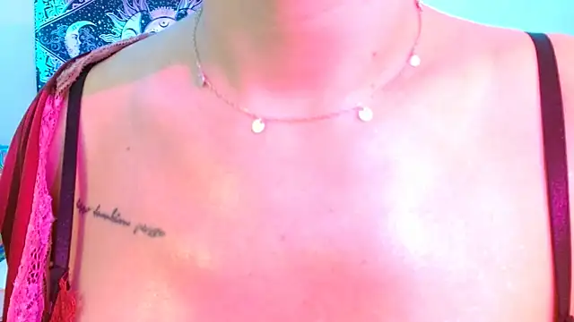 LILLITH_ON live sex cam