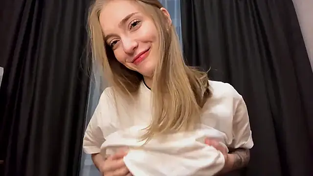 EvaPeace live sex cam