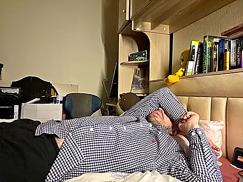 theSmallest-dick live sex cam