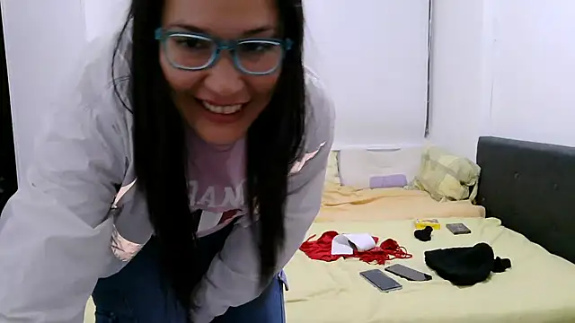 luxandracon23 live sex cam