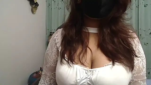 TruKaiit live sex cam