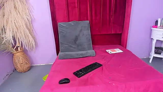 sienna_glow live sex cam
