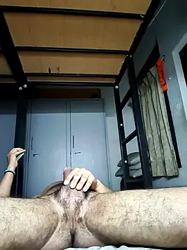 Nerd_harry live sex cam