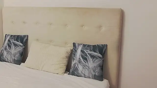CassieHilton live sex cam