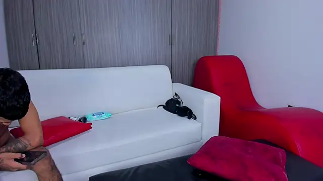 Hot_destructionXxx18 live sex cam