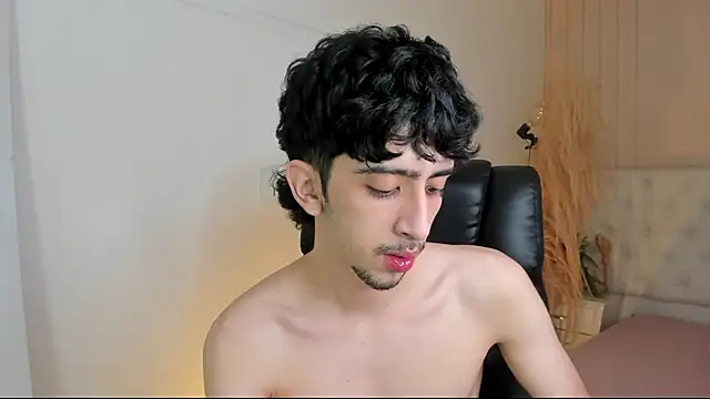 Alezzandro_ live sex cam