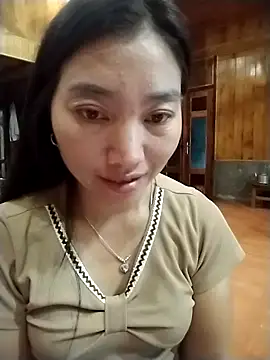 PhienPhien live sex cam
