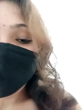 Kirtika276 live sex cam