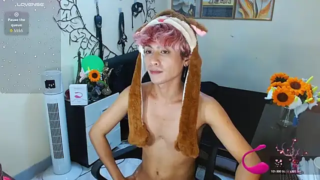 WildestTwink live sex cam