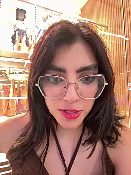 MartinaSooler live sex cam