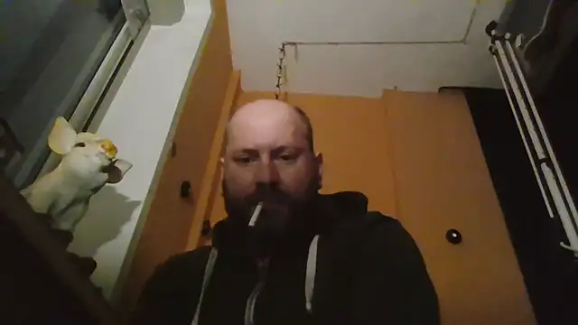 Couplemanxt1986 live sex cam