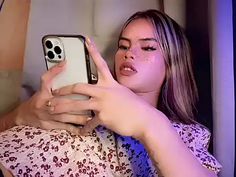 xqueensatisfaction69x live sex cam