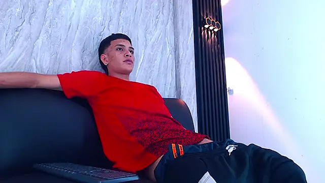 Matt_Ruso live sex cam
