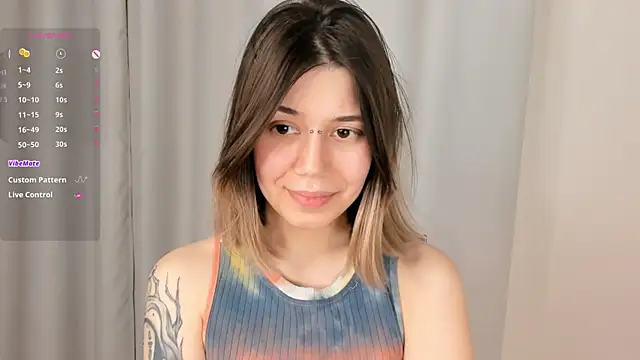 JacquieMcphee live sex cam