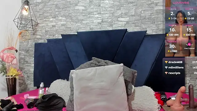 La_indiia live sex cam