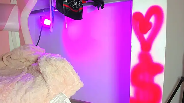 KataFerreira777 live sex cam