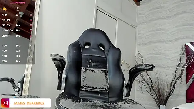 JamesDeker live sex cam