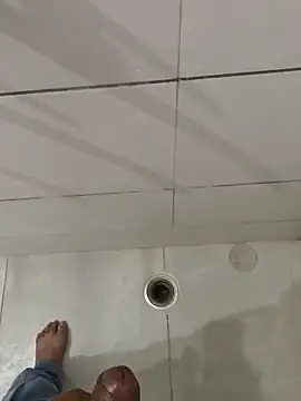 Gururonny07 live sex cam