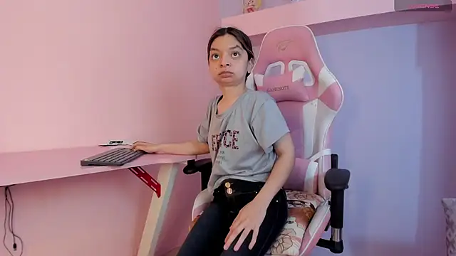 CharlotteMuller live sex cam