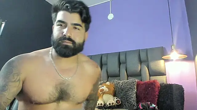 Lyon_vach live sex cam