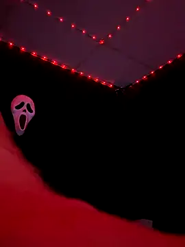 GenitalWars live sex cam