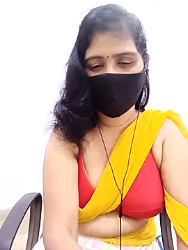 Lucky-Deepthi live sex cam