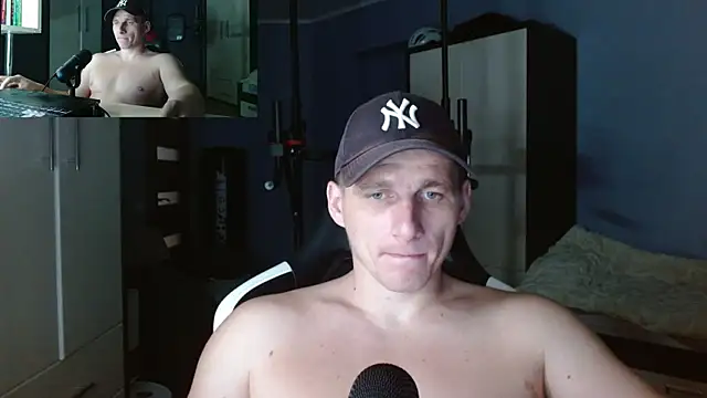 PoliglotJoe live sex cam