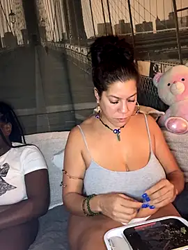 Bigbuttbrooklynn live sex cam