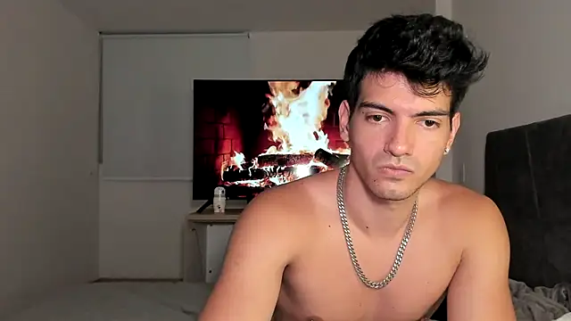 bbbeachboy live sex cam