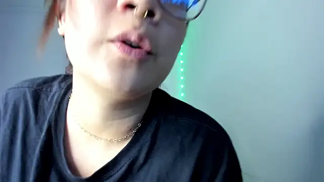 rouse_red live sex cam
