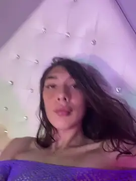 NICOLSKINNY1 live sex cam