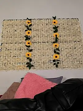 -Loren4- live sex cam