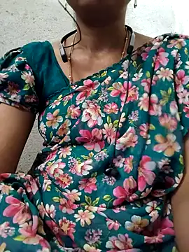 Gautami-telugu live sex cam