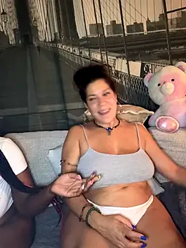 Bigbuttbrooklynn live sex cam