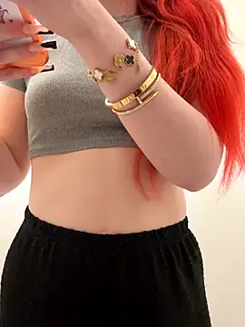 Holly-Glamour live sex cam