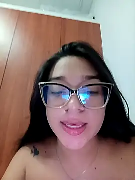 -VICKKY live sex cam