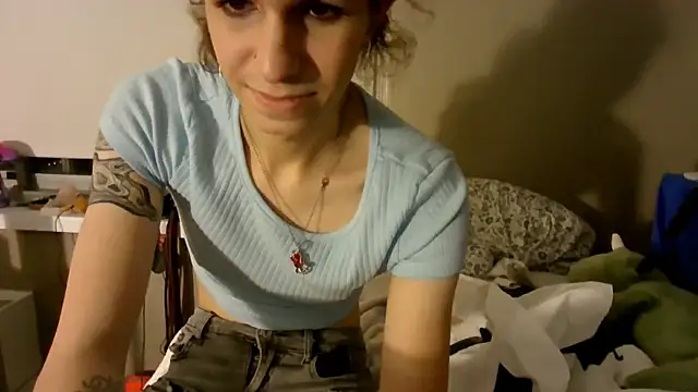 cuddlyavenue live sex cam