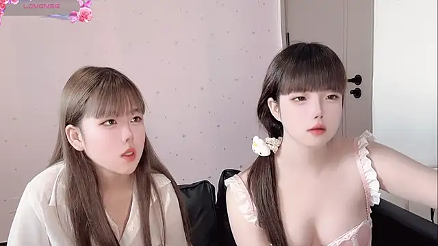 TT-XXTT live sex cam