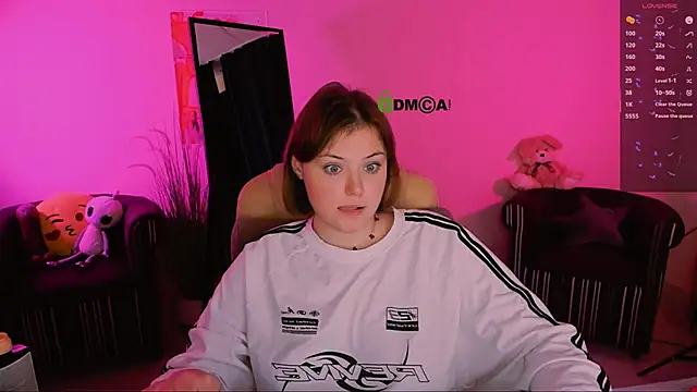 nikole_kitt live sex cam