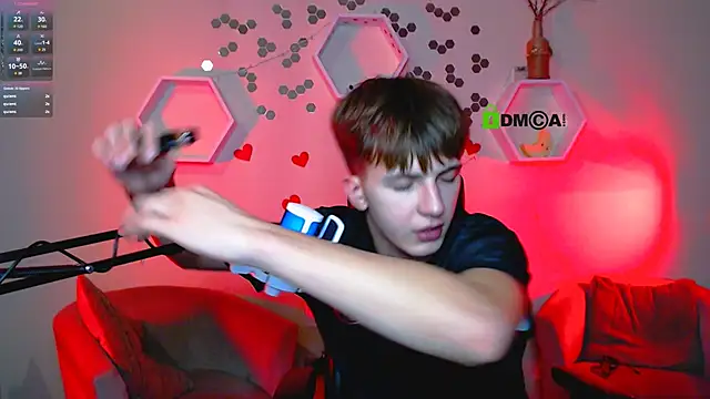 travis_wolf_ live sex cam