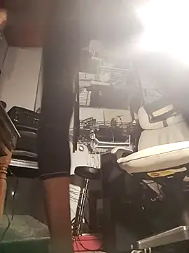 Gillygilly76 live sex cam