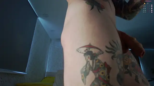 Tommy_cat live sex cam