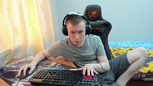 iliaskrislove live sex cam