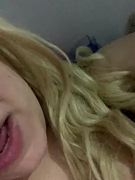 loiragoxtosinnha live sex cam