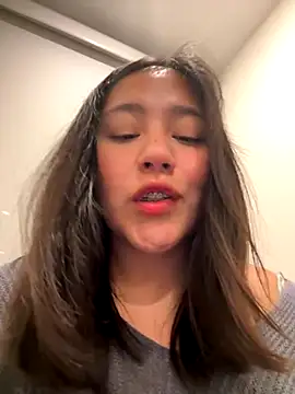 NamiNae live sex cam