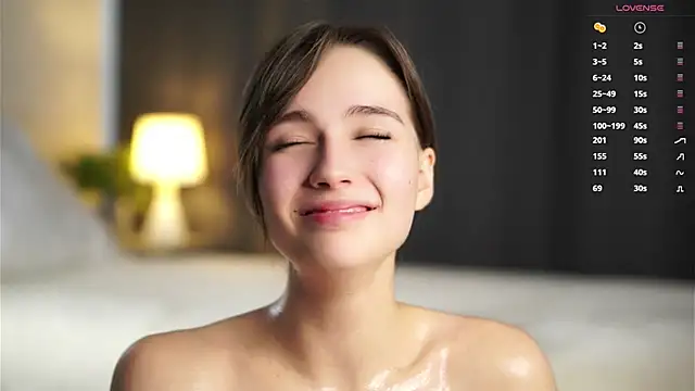 LettySlovacek live sex cam